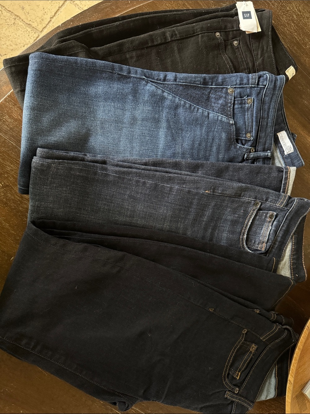 GAP Women's Skinny Jeans in Blue and Black Denim Set